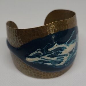 PATINA BRASS Hammered Rustic Artisan Wide Cuff Bracelet With Resin Pour Detail